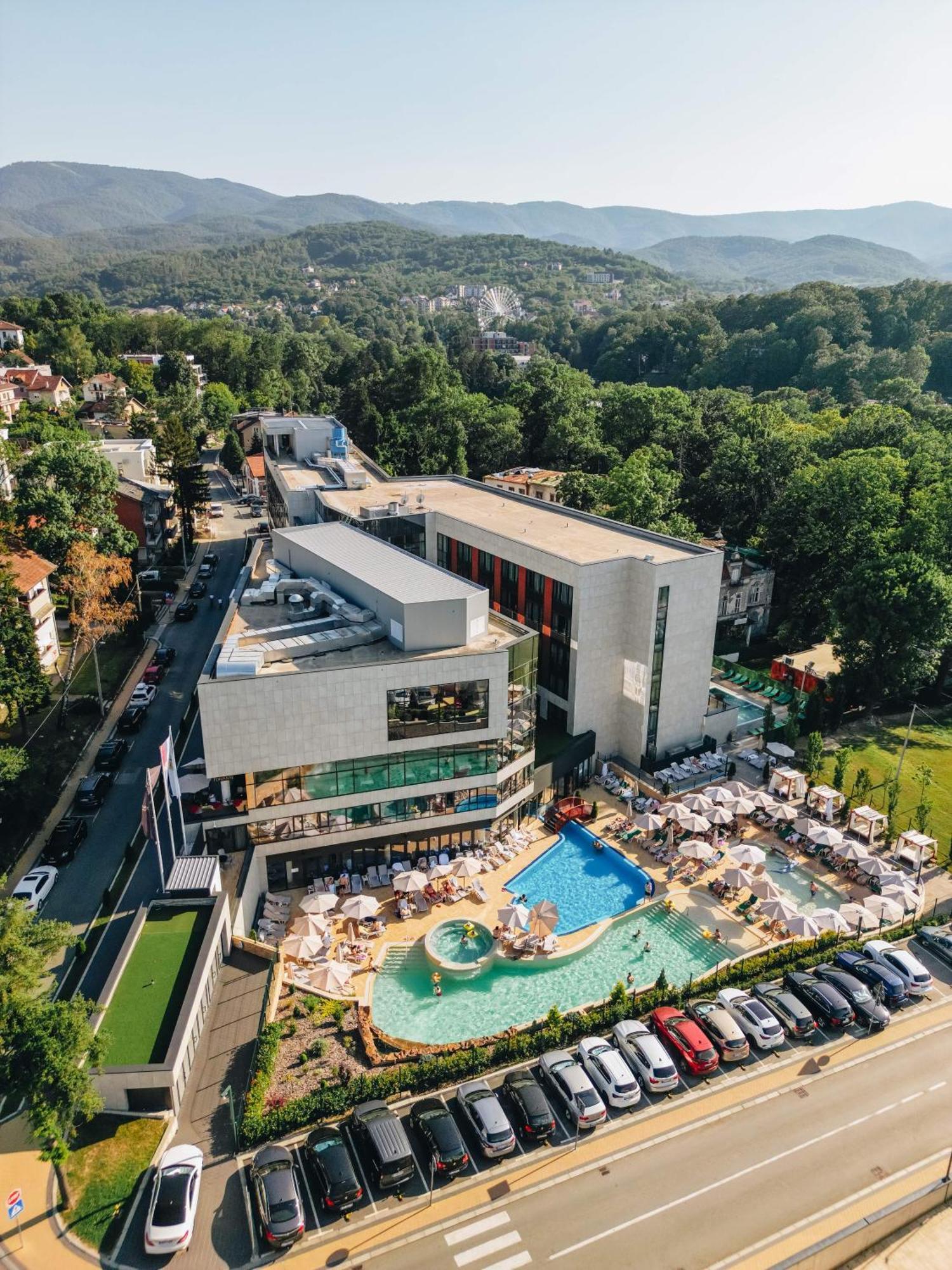 Hotel Tonanti Vrnjacka Banja Luaran gambar
