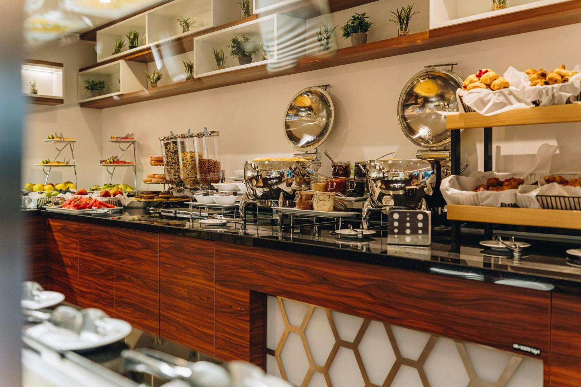 Hotel Tonanti Vrnjacka Banja Luaran gambar